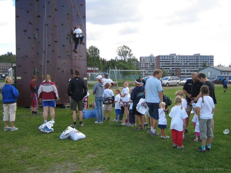2.16a_GAUTE_IMG_0282 Lang k� for � f� klatre